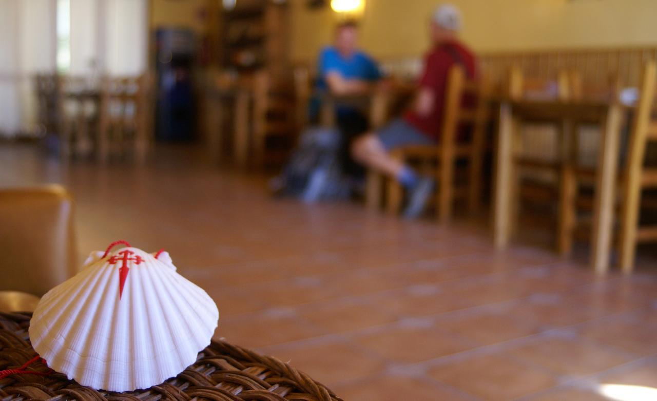 Hostal Camino Del Perdon Uterga 外观 照片