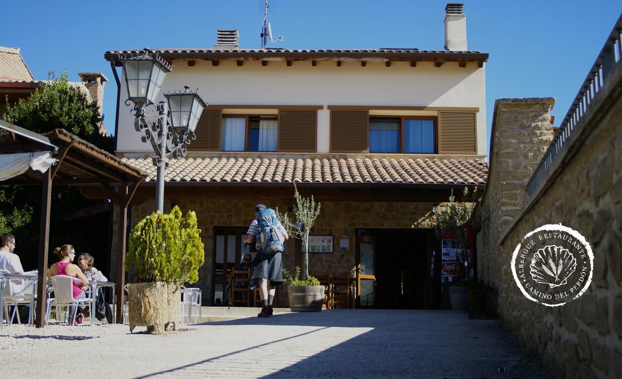 Hostal Camino Del Perdon Uterga 外观 照片