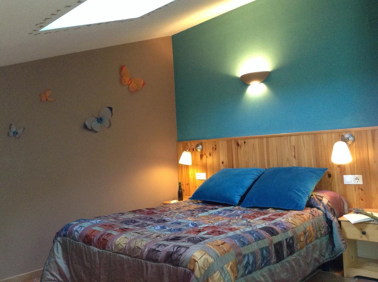 Hostal Camino Del Perdon Uterga 外观 照片