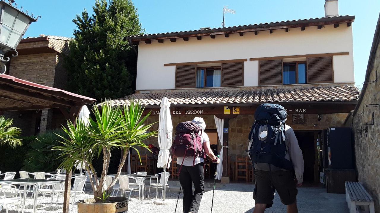 Hostal Camino Del Perdon Uterga 外观 照片